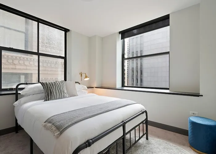 Experience Downtown At Millennium - Luxury In The Loop Chicago