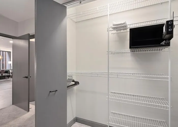 Apartment Experience Downtown At Millennium - Luxury In The Loop Chicago
