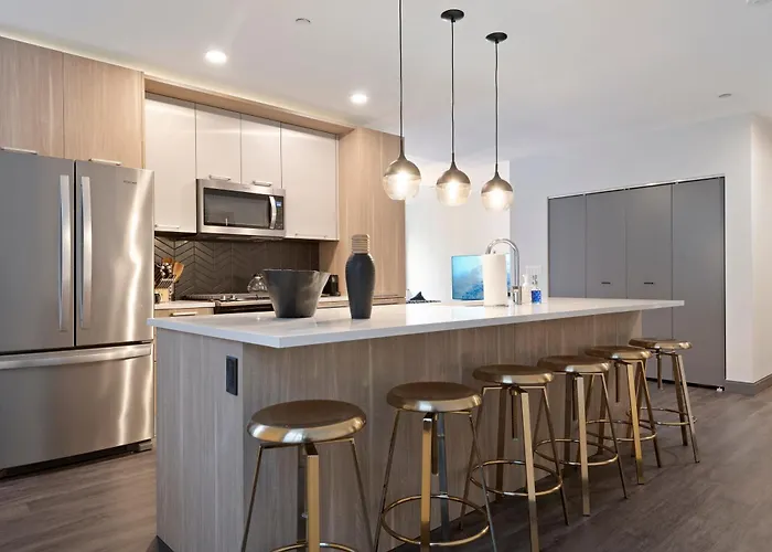 Experience Downtown At Millennium - Luxury In The Loop Apartment