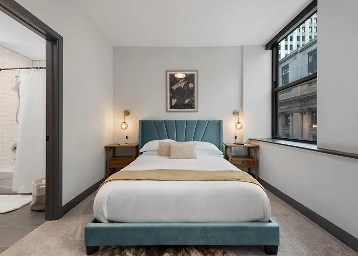 Experience Downtown At Millennium - Luxury In The Loop