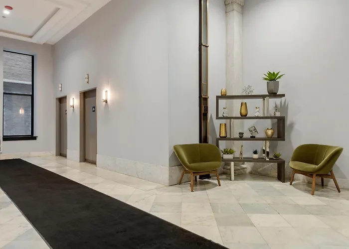 Experience Downtown At Millennium - Luxury In The Loop Apartment