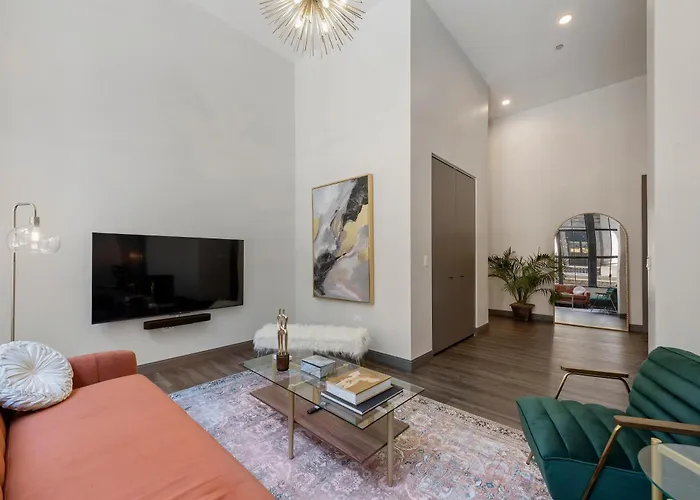 Apartment Experience Downtown At Millennium - Luxury In The Loop Chicago